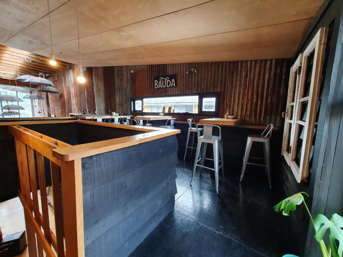 Hotel & Cafe Bauda Castro Zewnętrze zdjęcie